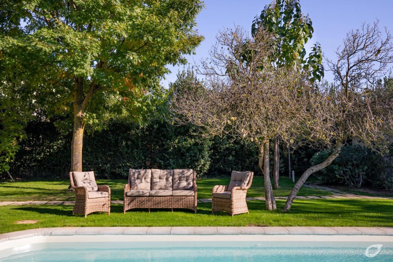 Villa Giardino Lucca Heated Pool, 2 Miles Lucca Capannori Exterior foto